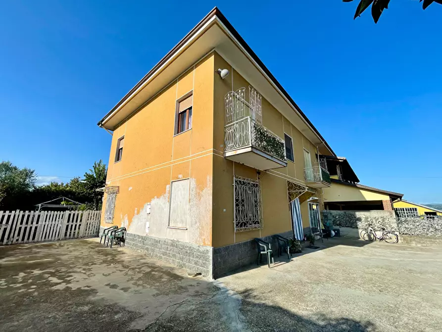 Immagine 4 di Villetta a schiera in vendita  in Via Bricco San Martino 44 a Lequio Tanaro