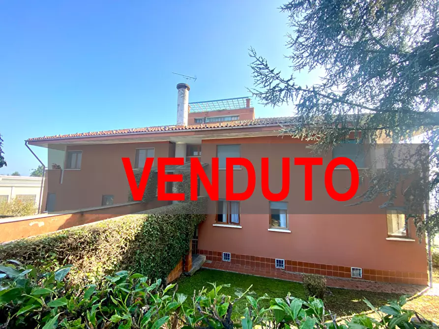 Immagine 1 di Trilocale in vendita  in Via Carrù 45A a Piozzo
