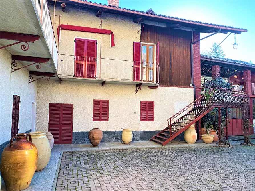 Immagine 5 di Villa in vendita  in Via Madonna della Neve 66 a Clavesana