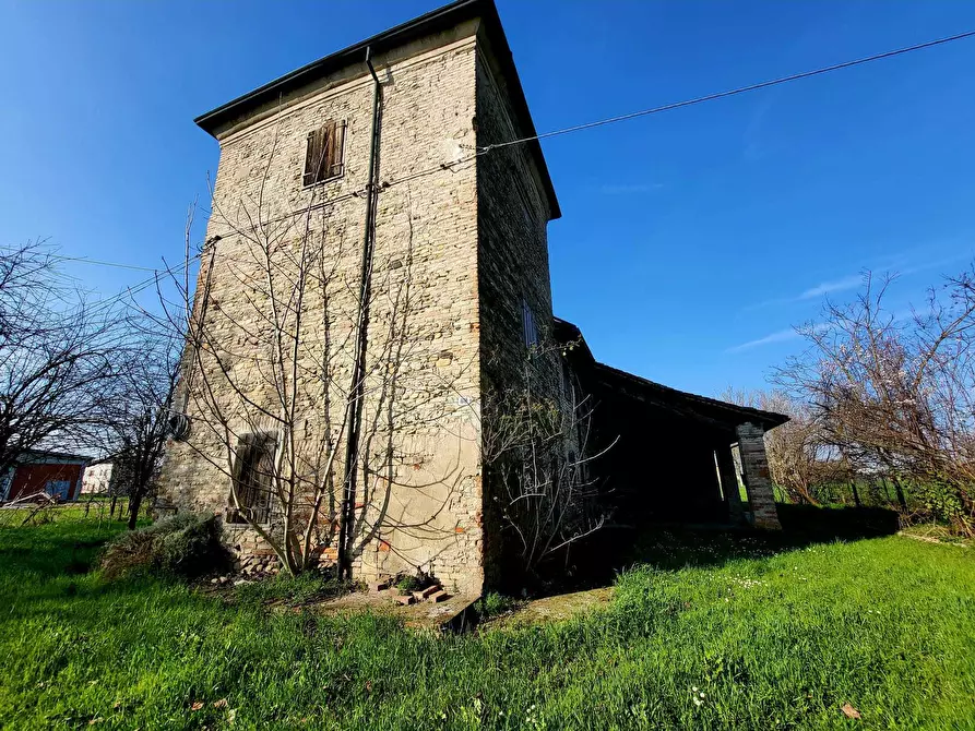 Immagine 24 di Villa in vendita  in Via del Fontanile 1 a Sissa Trecasali