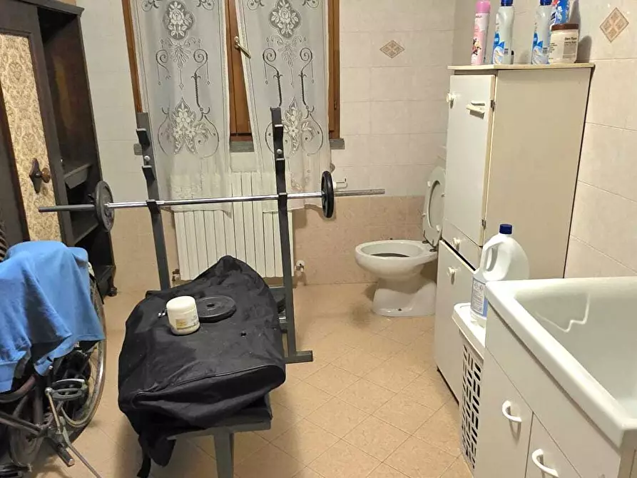 Immagine 34 di Trilocale in vendita  in Via Pezzarossa Vincenzo 2 a San Secondo Parmense