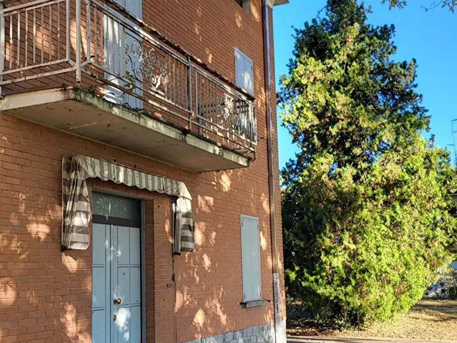 Immagine 45 di Villa in vendita  in Strada Cornazzano 3 a Sissa Trecasali