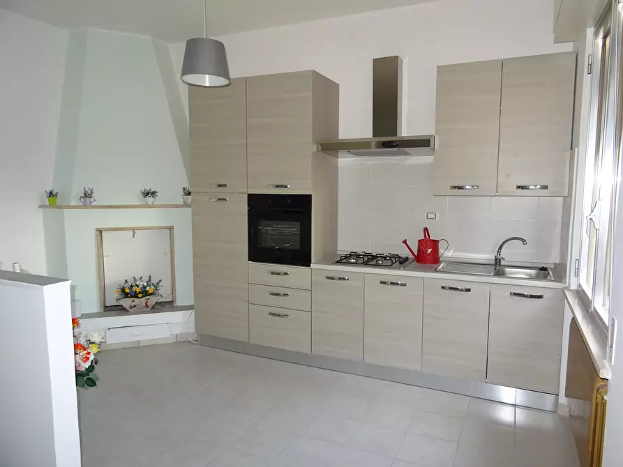 Immagine 17 di Casa indipendente in vendita  a Trecastelli