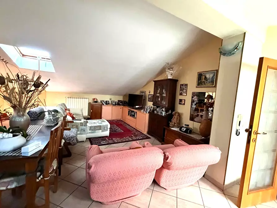 Immagine 48 di Casa trifamiliare in vendita  a Senigallia