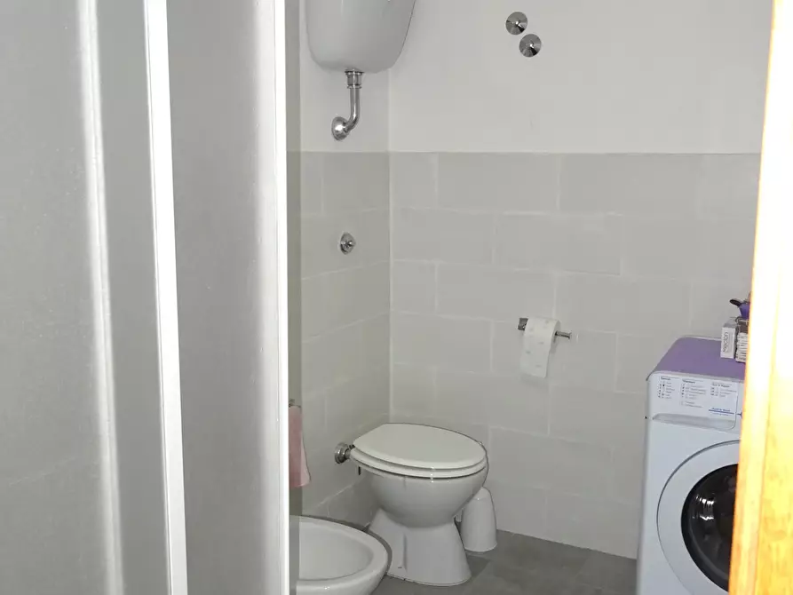 Immagine 8 di Casa indipendente in vendita  a Trecastelli