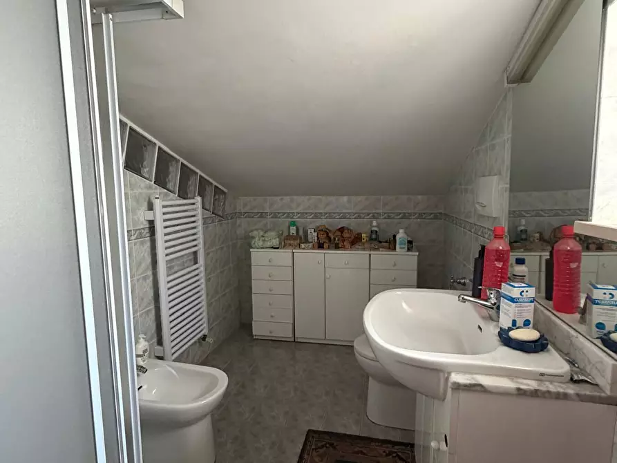 Immagine 49 di Casa trifamiliare in vendita  a Senigallia