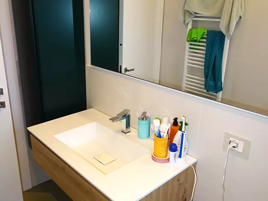 Immagine 26 di Trilocale in vendita  a Senigallia