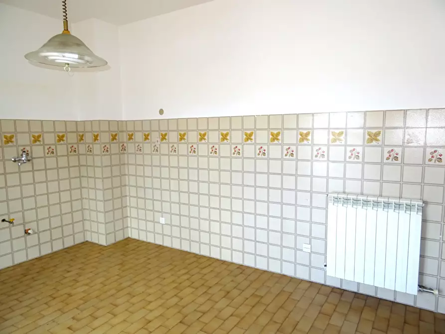 Immagine 2 di Quadrilocale in vendita  a Serra De' Conti