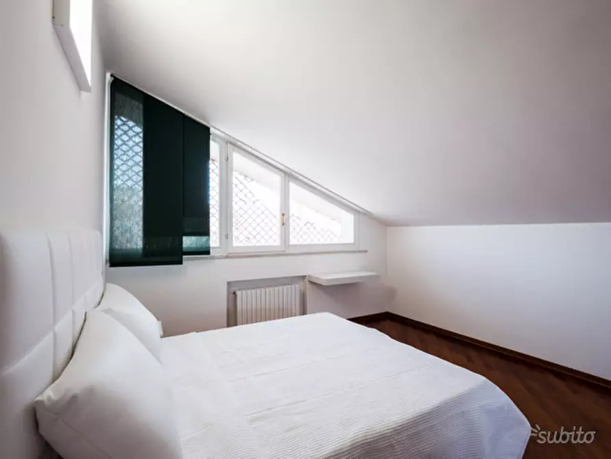 Immagine 14 di Appartamento in vendita  a Senigallia