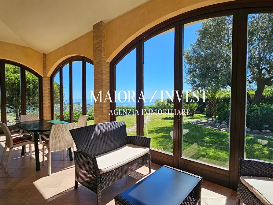Immagine 7 di Villa in vendita  a Acquaviva Picena