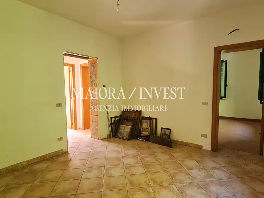 Immagine 11 di Quadrilocale in vendita  in SP23 24 a Montalto Delle Marche