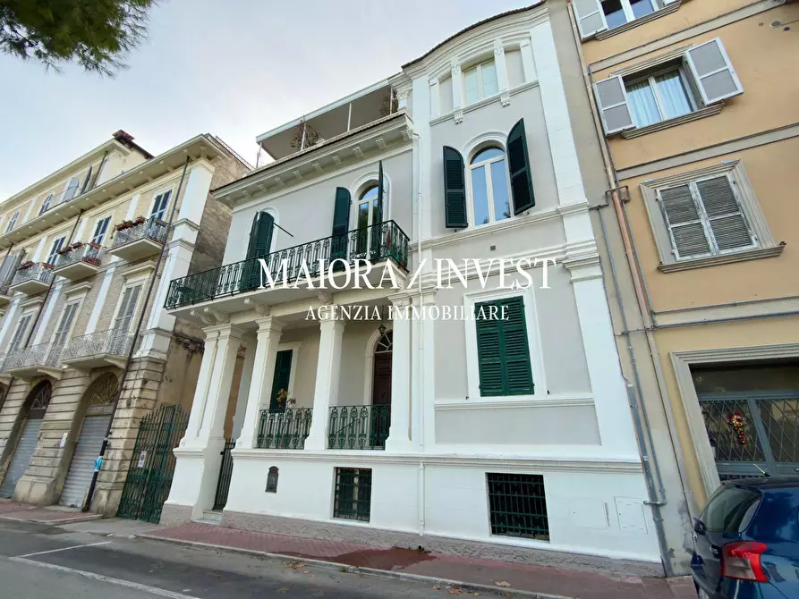 Immagine 24 di Pentalocale in vendita  in via Crucioli a Grottammare