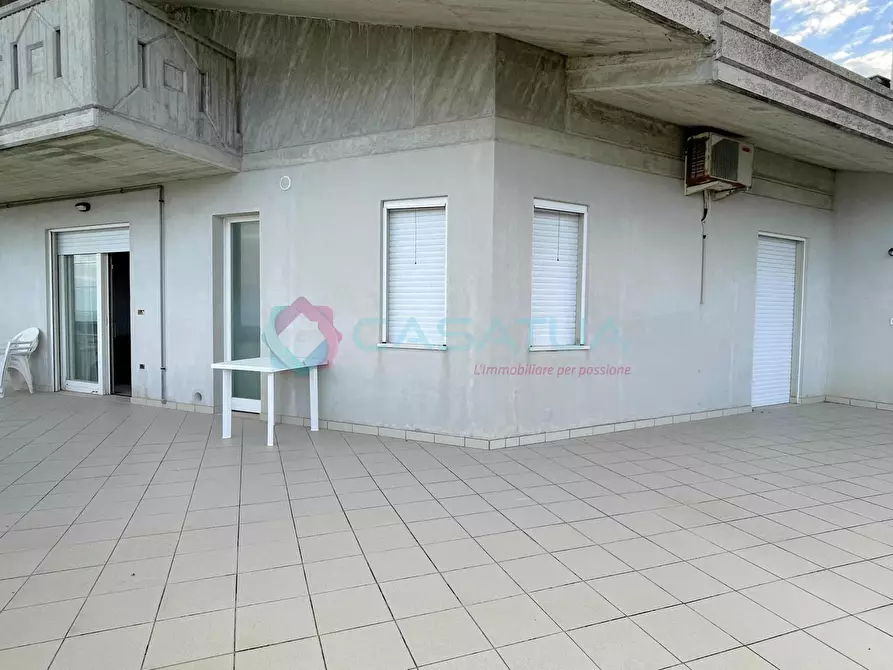 Immagine 32 di Porzione di casa in vendita  a Silvi