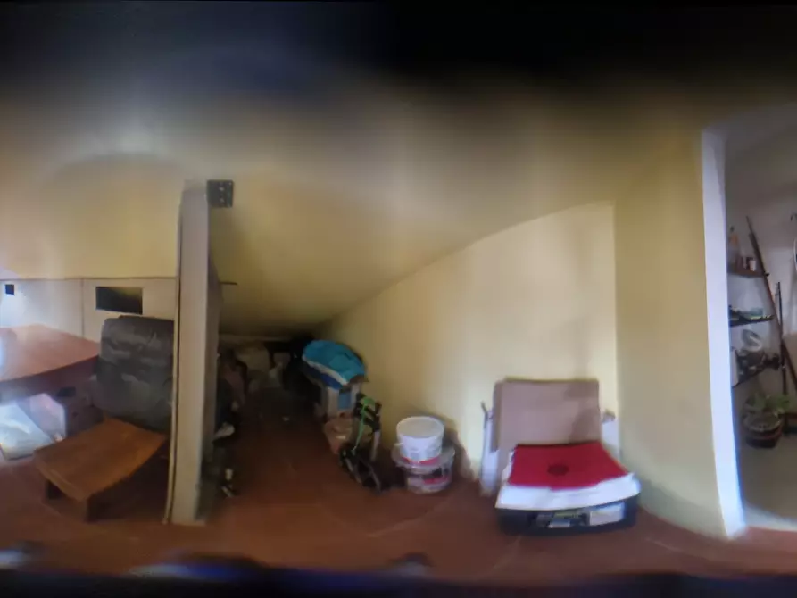 Immagine 8 di Stanza singola in vendita  a Silvi