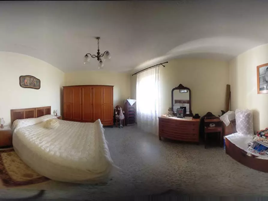 Immagine 15 di Rustico / casale in vendita  a Loreto Aprutino