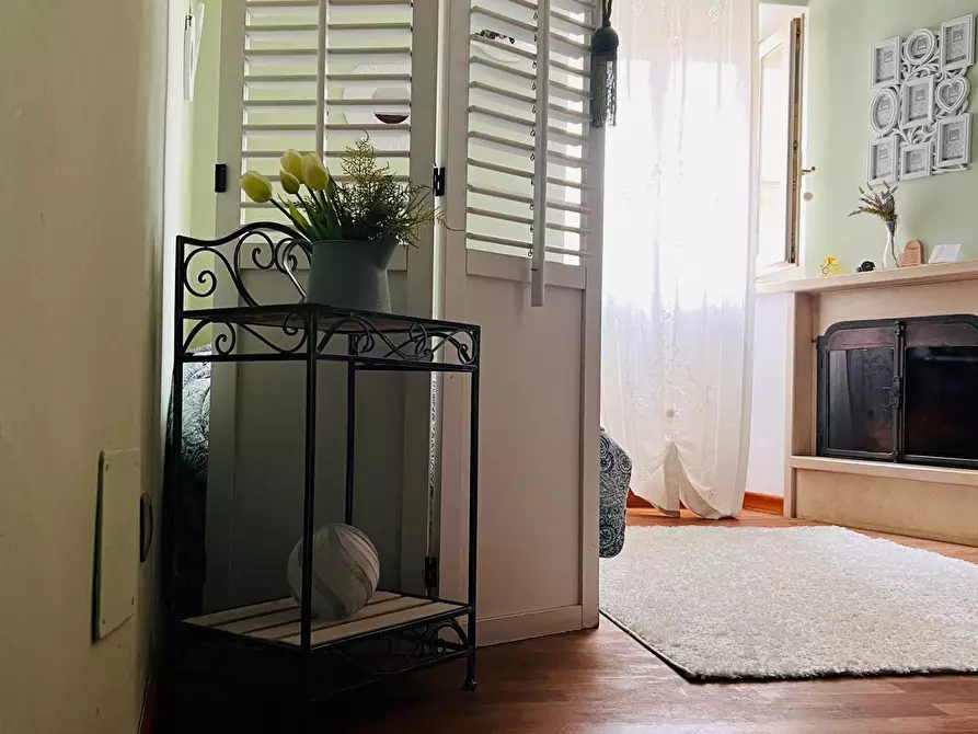 Immagine 5 di Porzione di casa in vendita  in Via Sottoportici 14 a Castelnuovo Magra