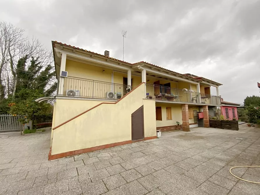Immagine 1 di Casa bifamiliare in vendita  in Via Luciano Tavilla 49 a Santo Stefano Di Magra