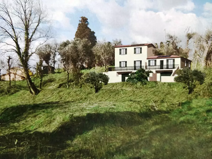 Immagine 4 di Terreno edificabile in vendita  in Via Lago 54 a Sarzana