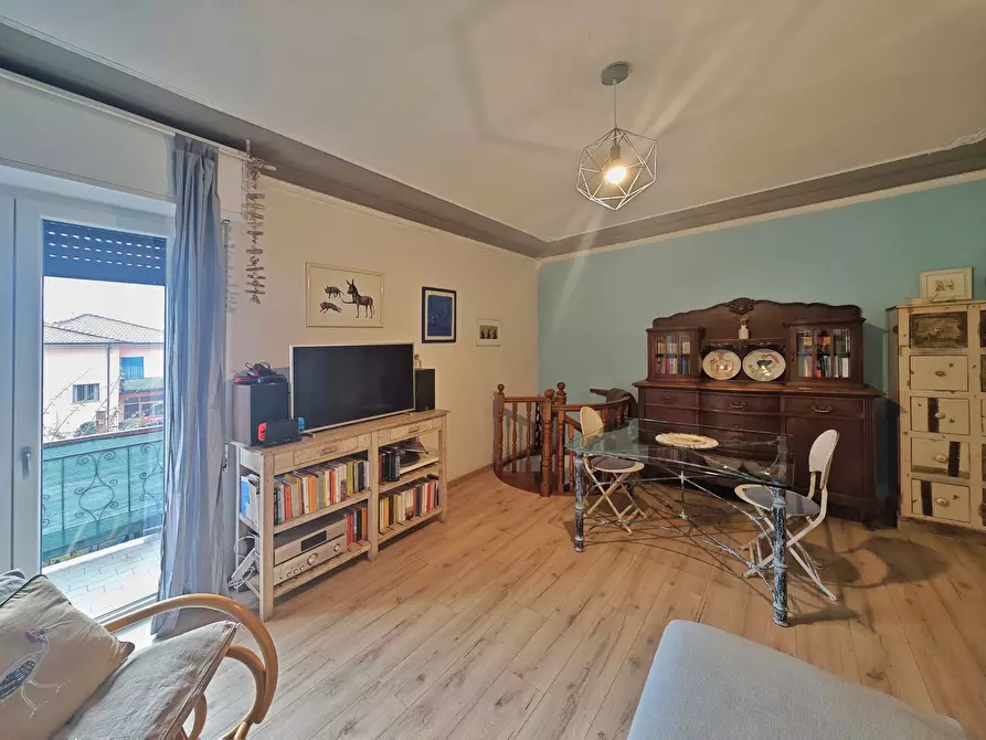 Immagine 28 di Pentalocale in vendita  in Via Salicello 153 a Castelnuovo Magra