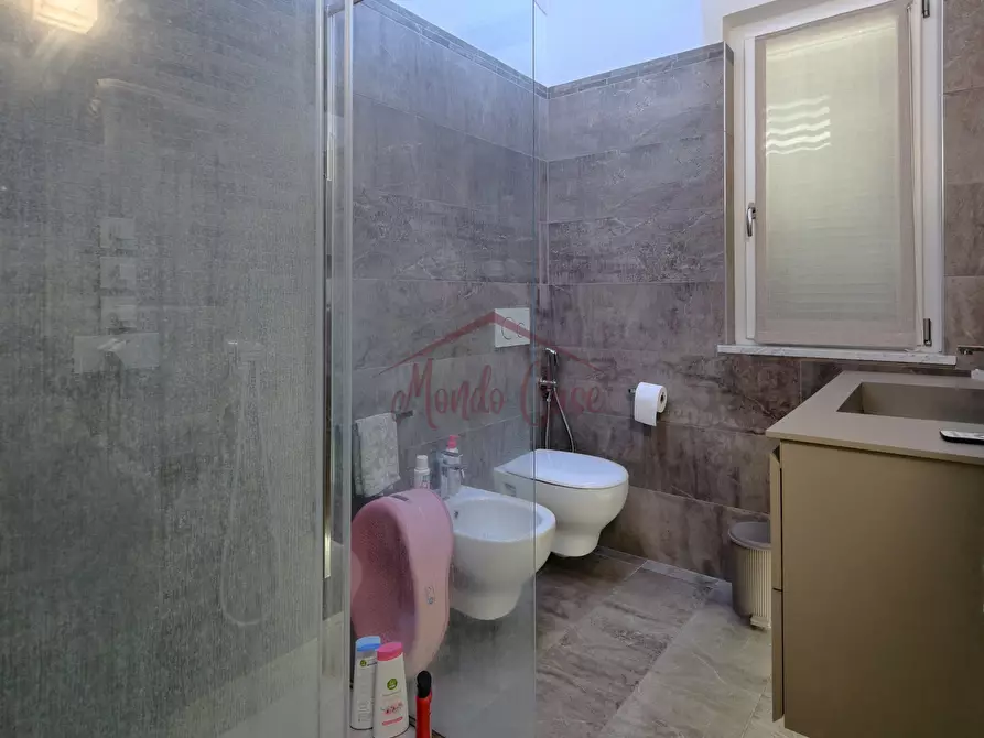 Immagine 47 di Villetta a schiera in vendita  in Via Rigazzo a Sarzana