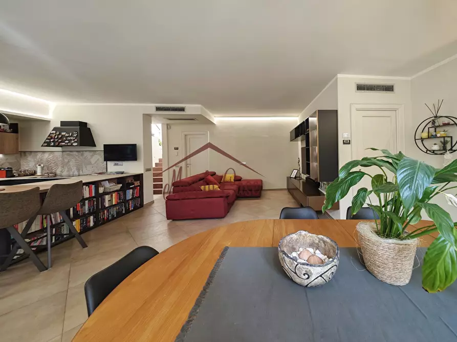 Immagine 11 di Attico in vendita  in Via Bertoloni 2 a Sarzana