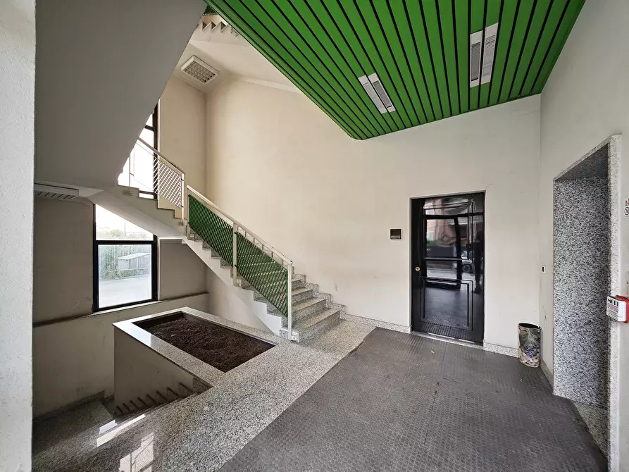 Immagine 42 di Ufficio in vendita  in Via Brigata Partigiana Ugo Muccini 92 a Sarzana