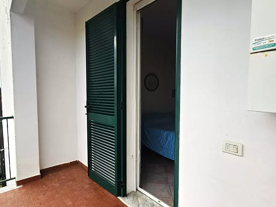 Immagine 15 di Quadrilocale in vendita  in Viale Malaspina 47 a Fosdinovo