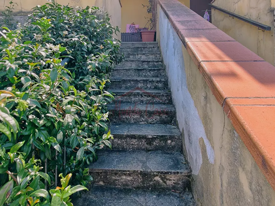 Immagine 58 di Villetta a schiera in vendita  in Via Chiesuola a Aulla