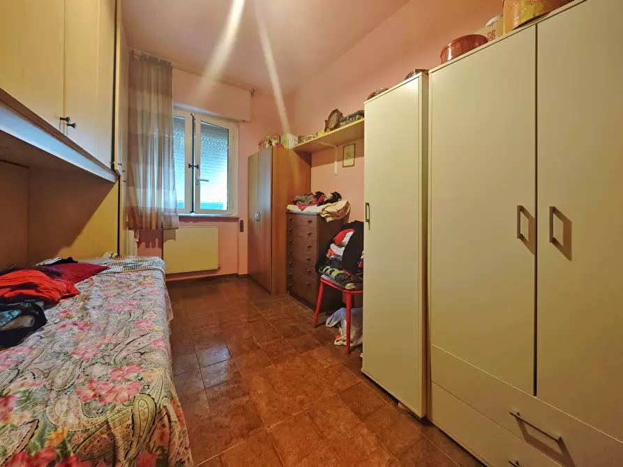 Immagine 31 di Quadrilocale in vendita  in Via Antonio Gramsci 31 a Ortonovo