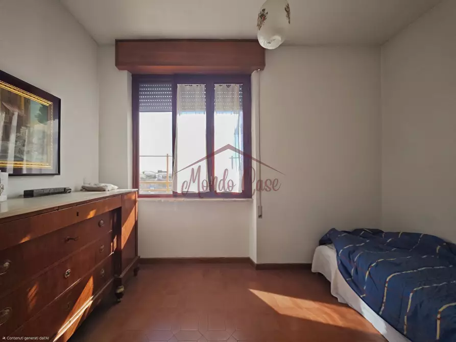 Immagine 54 di Attico in vendita  in Viale Eugenio Chiesa 21 a Massa