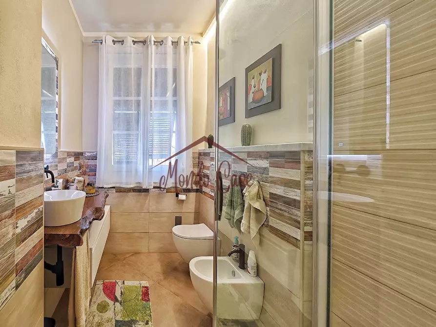 Immagine 58 di Attico in vendita  in Via Bertoloni 2 a Sarzana