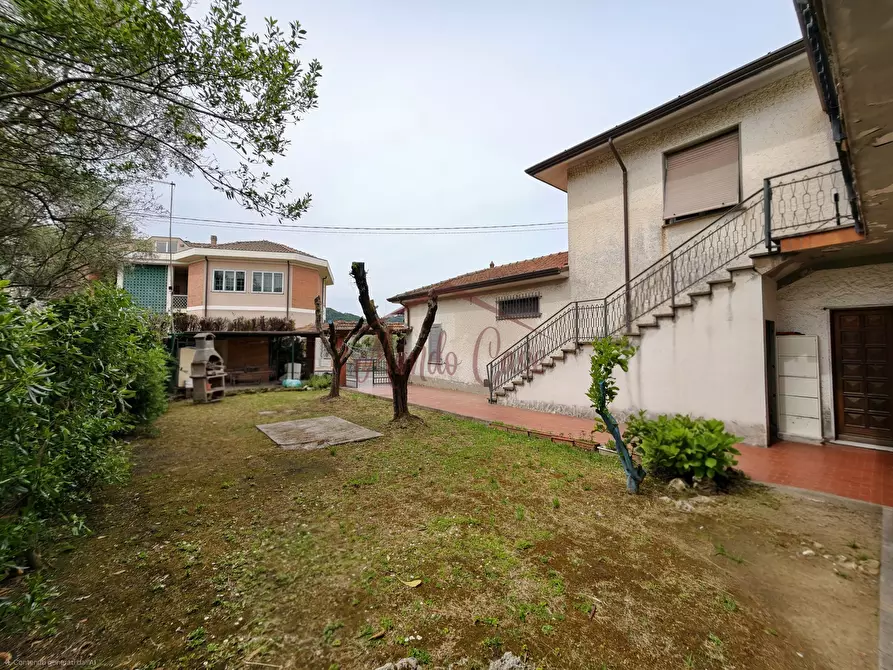 Immagine 60 di Porzione di casa in vendita  in Via Battifollo 53 a Sarzana
