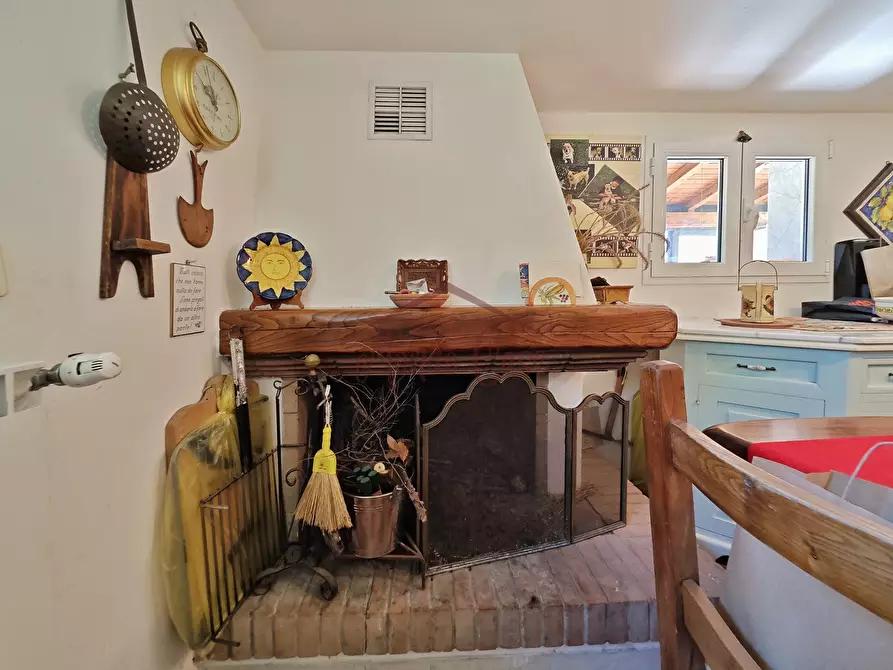 Immagine 84 di Villa in vendita  in Via Forano 9 a Ameglia