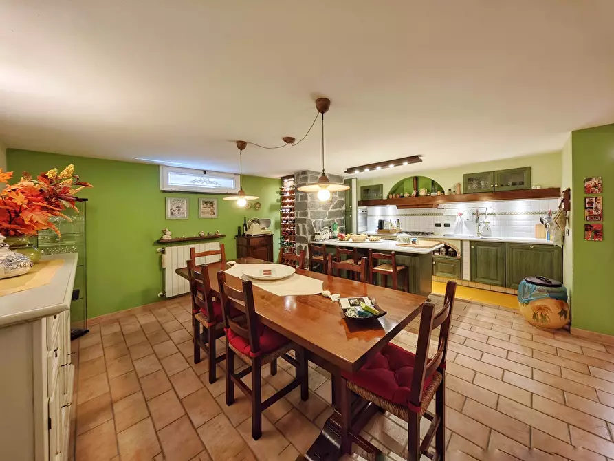 Immagine 58 di Villetta a schiera in vendita  in Via Fonda 11 a Fosdinovo