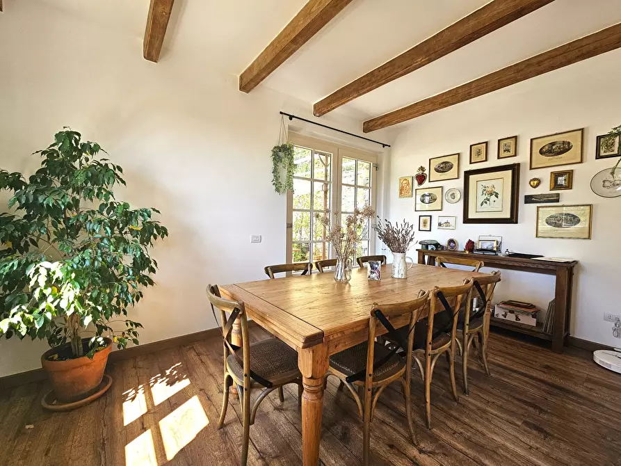 Immagine 9 di Villa in vendita  in Via Luparello 5 a Sarzana