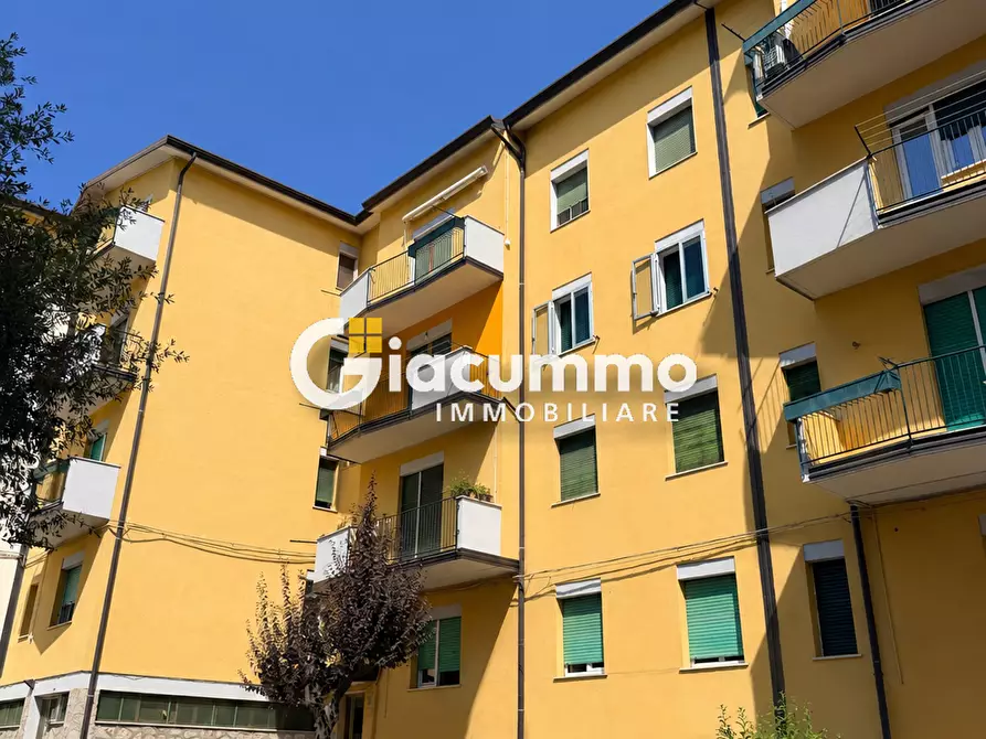 Immagine 1 di Pentalocale in vendita  in Via Genova 12 a Potenza