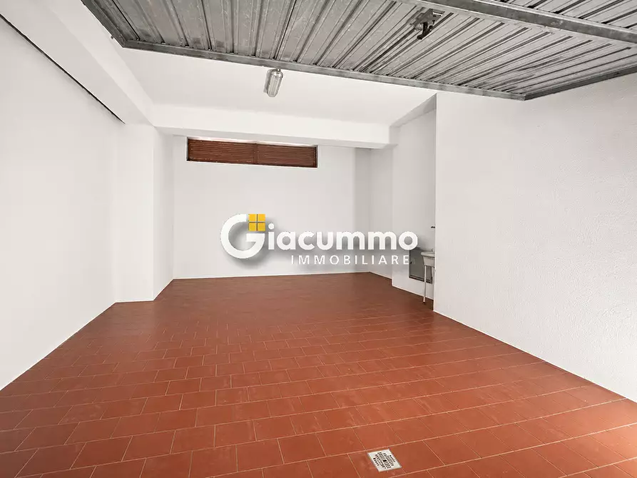 Immagine 29 di Pentalocale in affitto  in Via delle Medaglie Olimpiche a Potenza