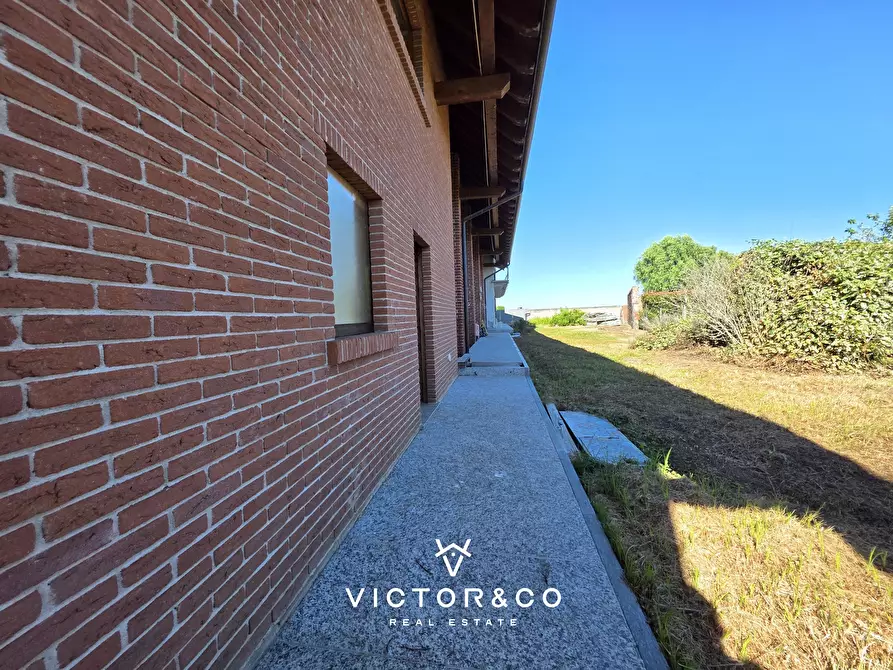 Immagine 4 di Rustico / casale in vendita  in Cascina Bianca snc a Sillavengo