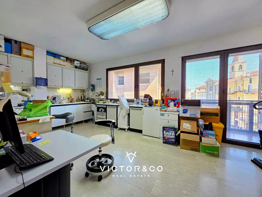 Immagine 15 di Ufficio in vendita  in Corso Statuto sn a Mondovì