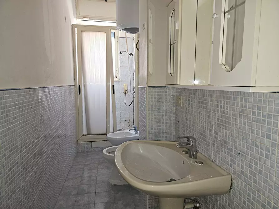 Immagine 20 di Quadrilocale in vendita  in Via Gustavo Roccella a Palermo