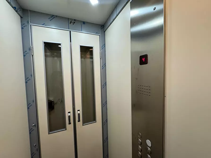 Immagine 20 di Trilocale in affitto  in Via Domenico Lancia di Brolo a Palermo