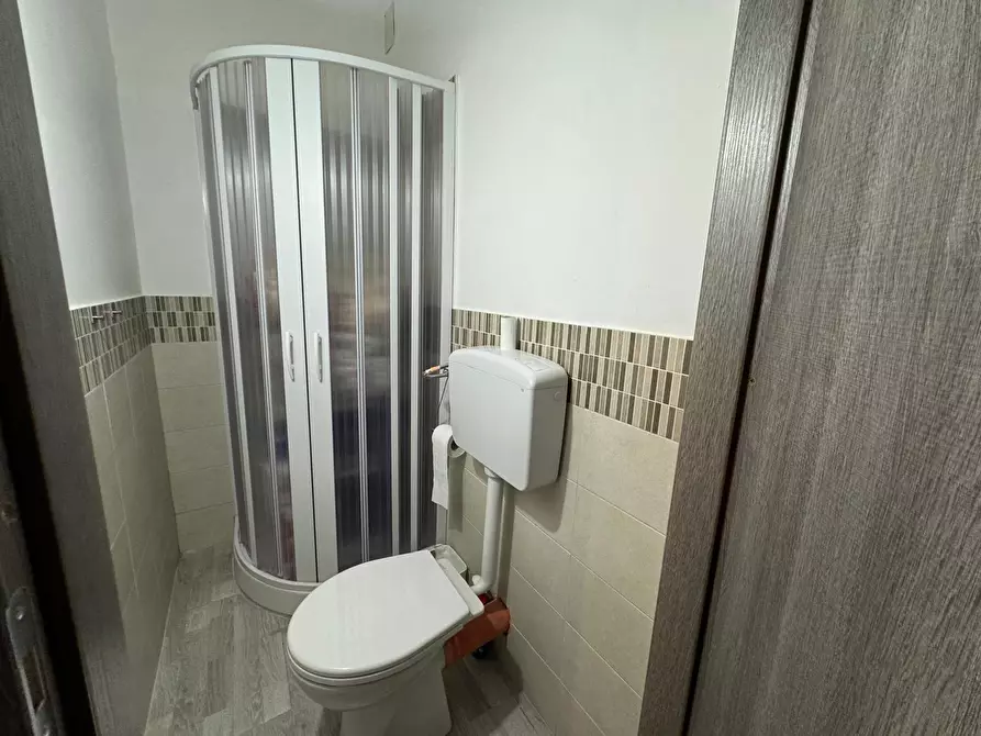 Immagine 13 di Trilocale in affitto  in Via Domenico Lancia di Brolo a Palermo