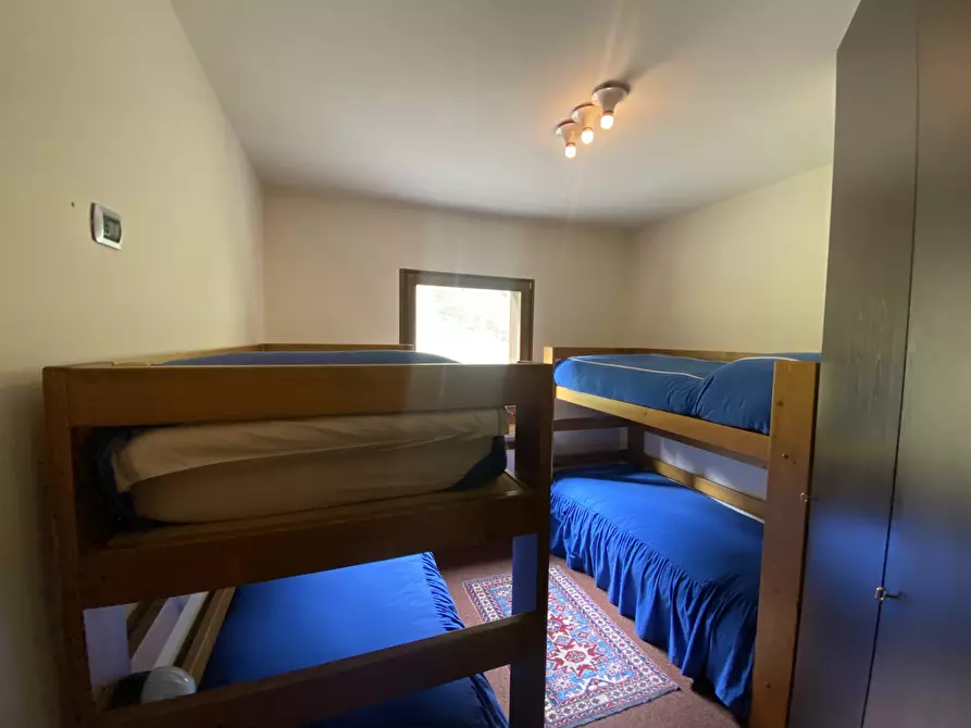 Immagine 37 di Quadrilocale in vendita  in Via al Forte 9 a Valdisotto