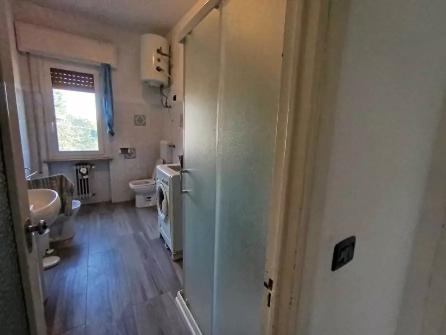 Immagine 18 di Stanza singola in affitto  a Collecchio