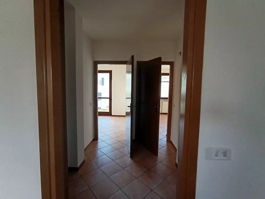 Immagine 17 di Trilocale in vendita  a Varano De' Melegari