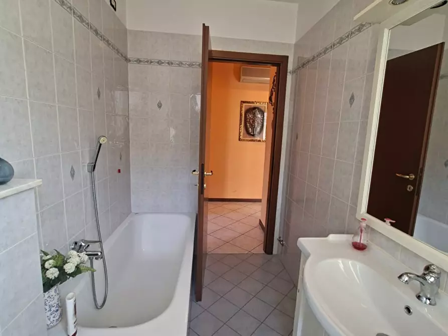 Immagine 25 di Trilocale in vendita  a Solignano