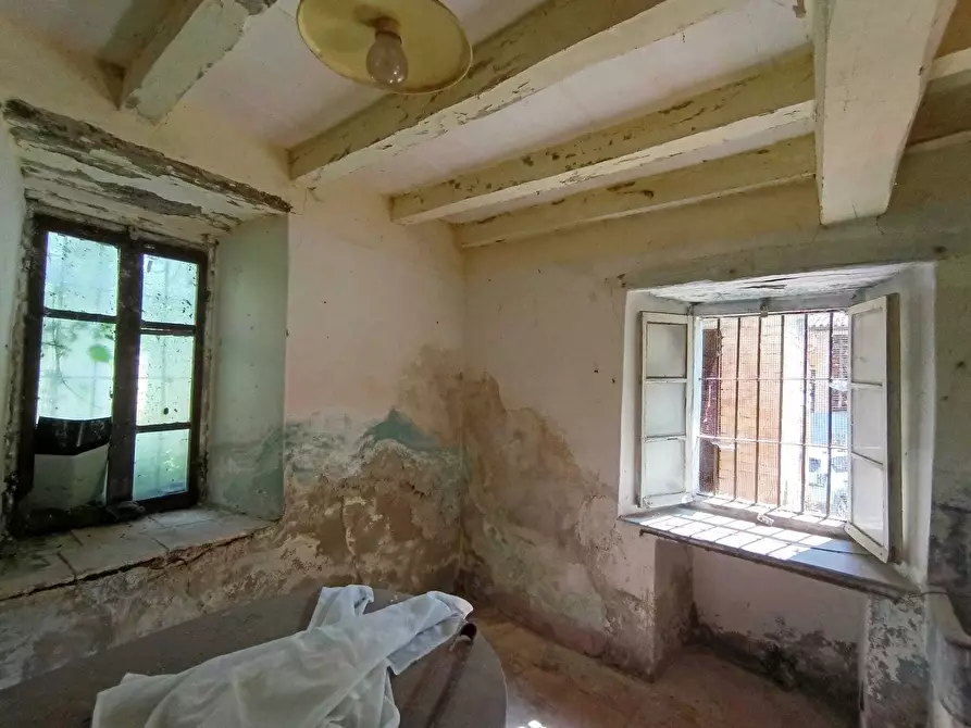 Immagine 22 di Porzione di casa in vendita  a Pellegrino Parmense