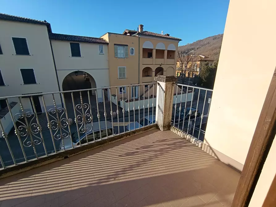 Immagine 7 di Trilocale in vendita  a Varano De' Melegari