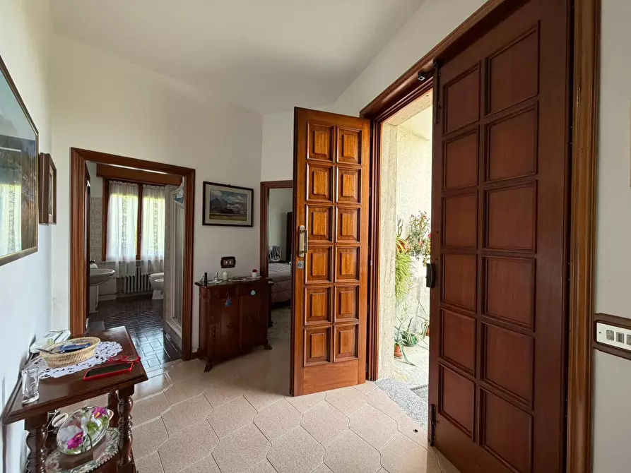 Immagine 9 di Casa bifamiliare in vendita  a Fornovo Di Taro