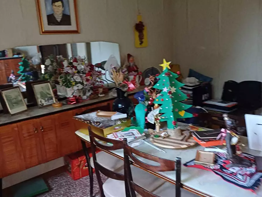 Immagine 37 di Quadrilocale in vendita  a Fornovo Di Taro